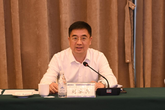 说明: https://region-chongqing-resource.xuexi.cn/image/1006/upload/202305/1a031995b6364f3e9f8a1087fc0bd33d.png